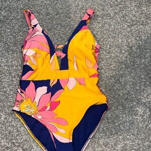 Trina Turk breeze hi leg plunge one piece multi size 12